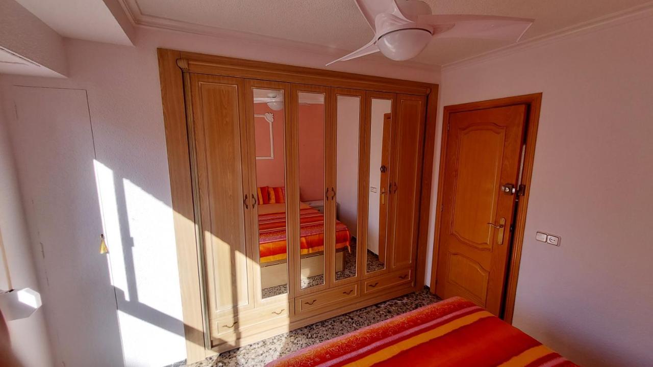 Central Accommodation アリカンテ エクステリア 写真