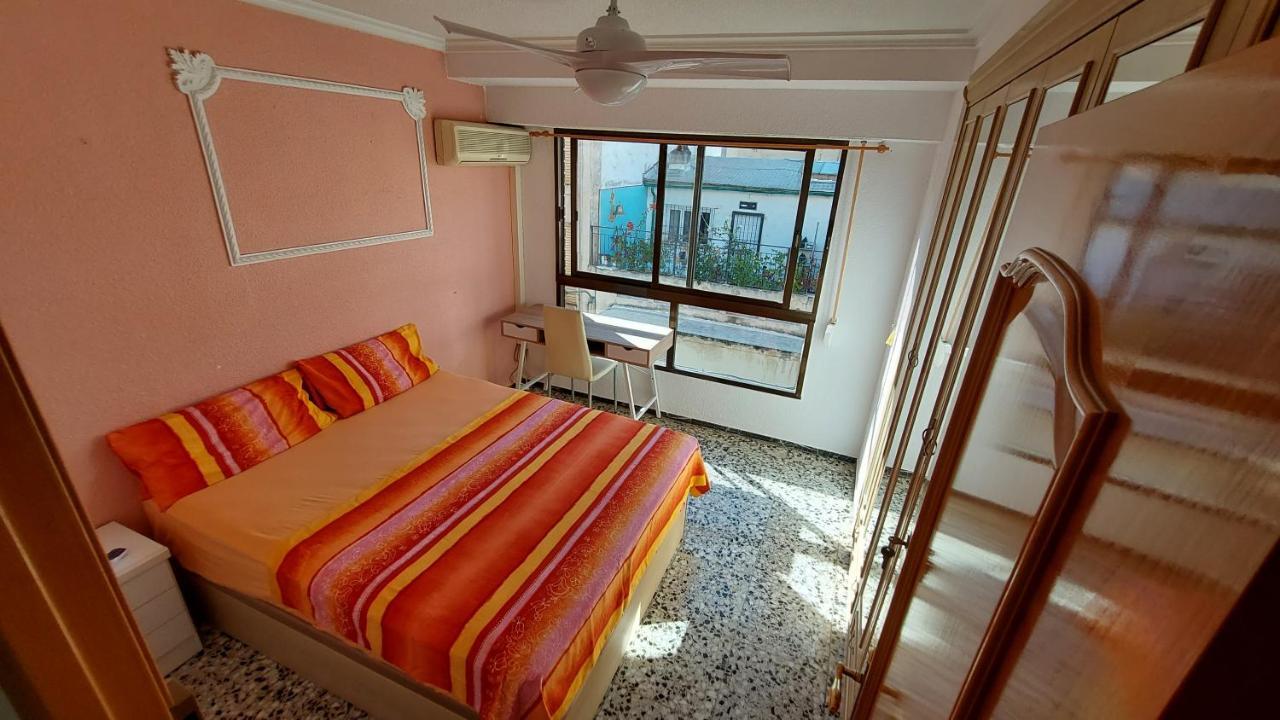 Central Accommodation アリカンテ エクステリア 写真