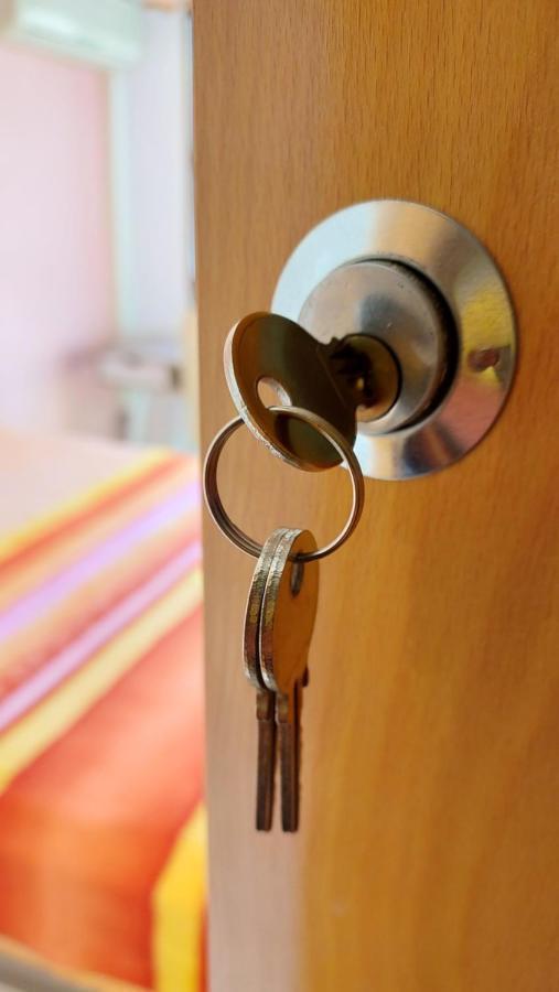 Central Accommodation アリカンテ エクステリア 写真